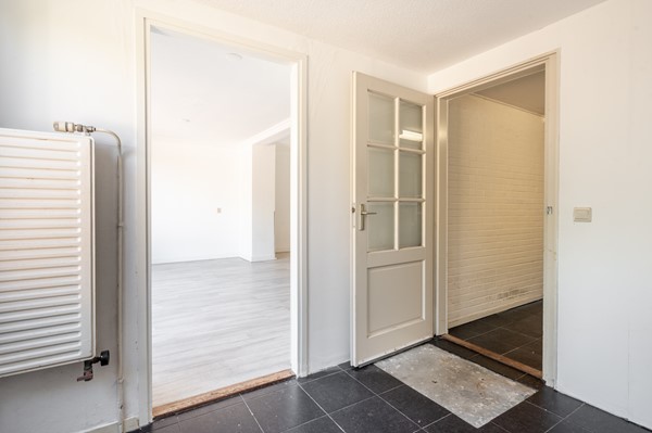 Foto - Onder bod: De Sallandse Roe 40, 8252 JW Dronten